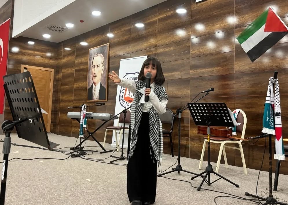 Bayburt’ta Filistin’e destek için dayanışma konseri düzenlendi
