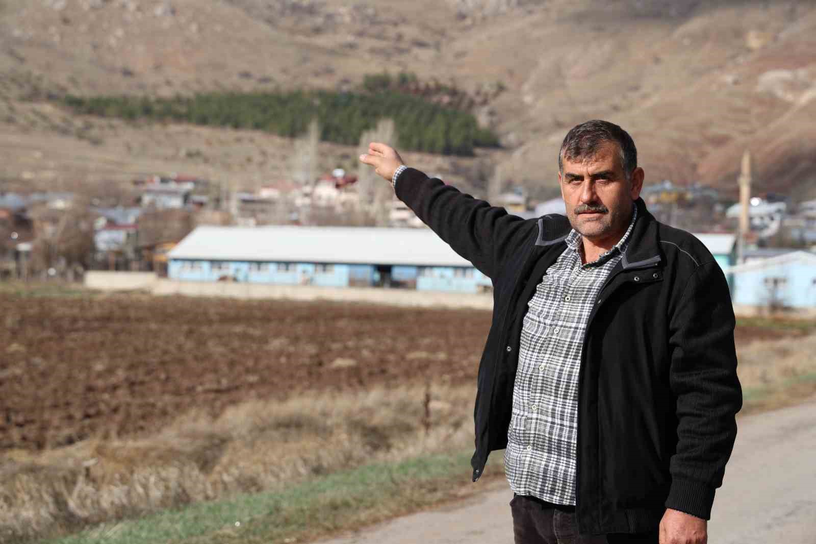 Yıllar önce gölgelenecek ağaç yoktu, şimdi ise ormanlık alana dönüştü