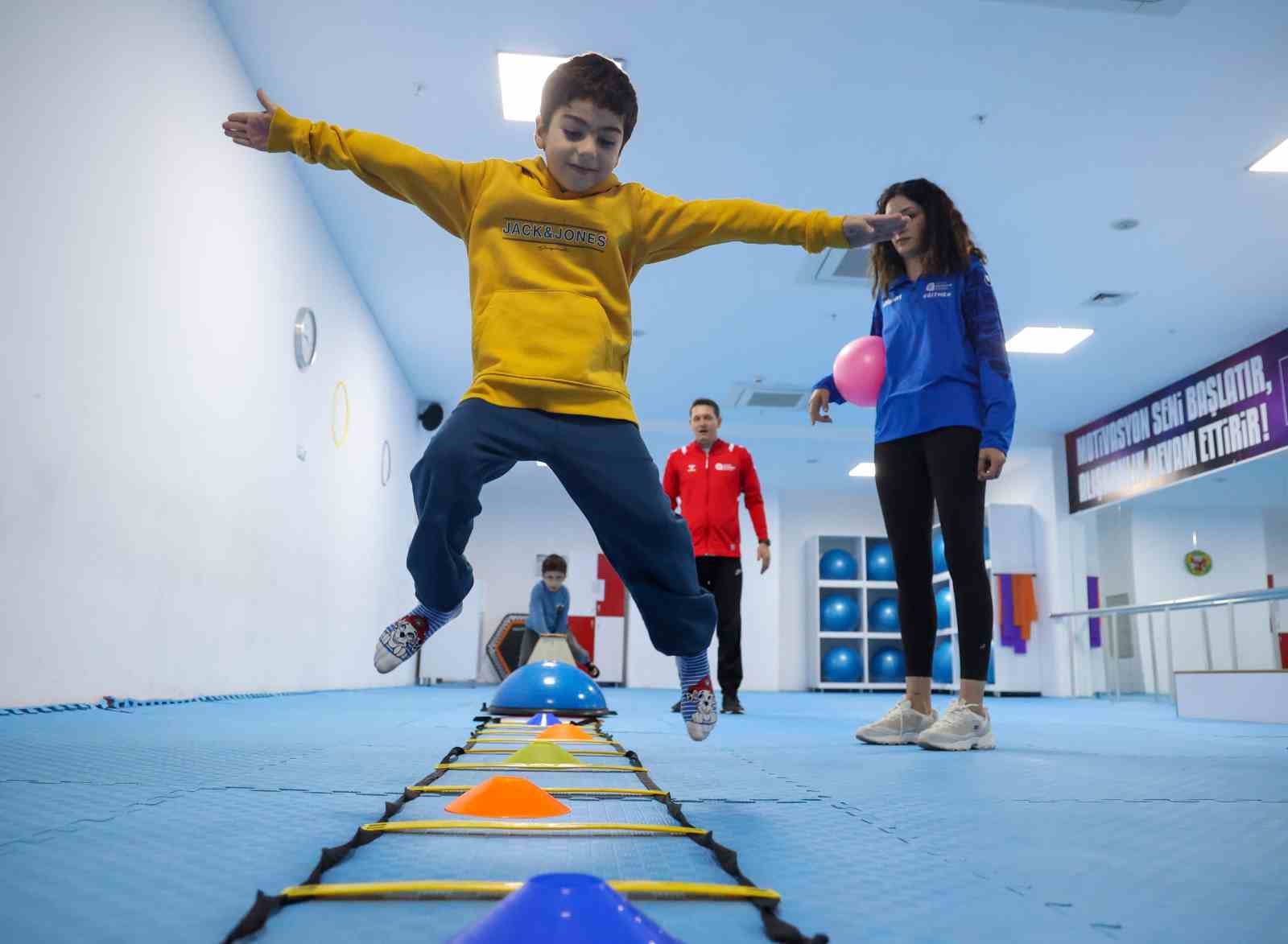 Büyükşehir’den özel gereksinimli bireyler için spor kursu