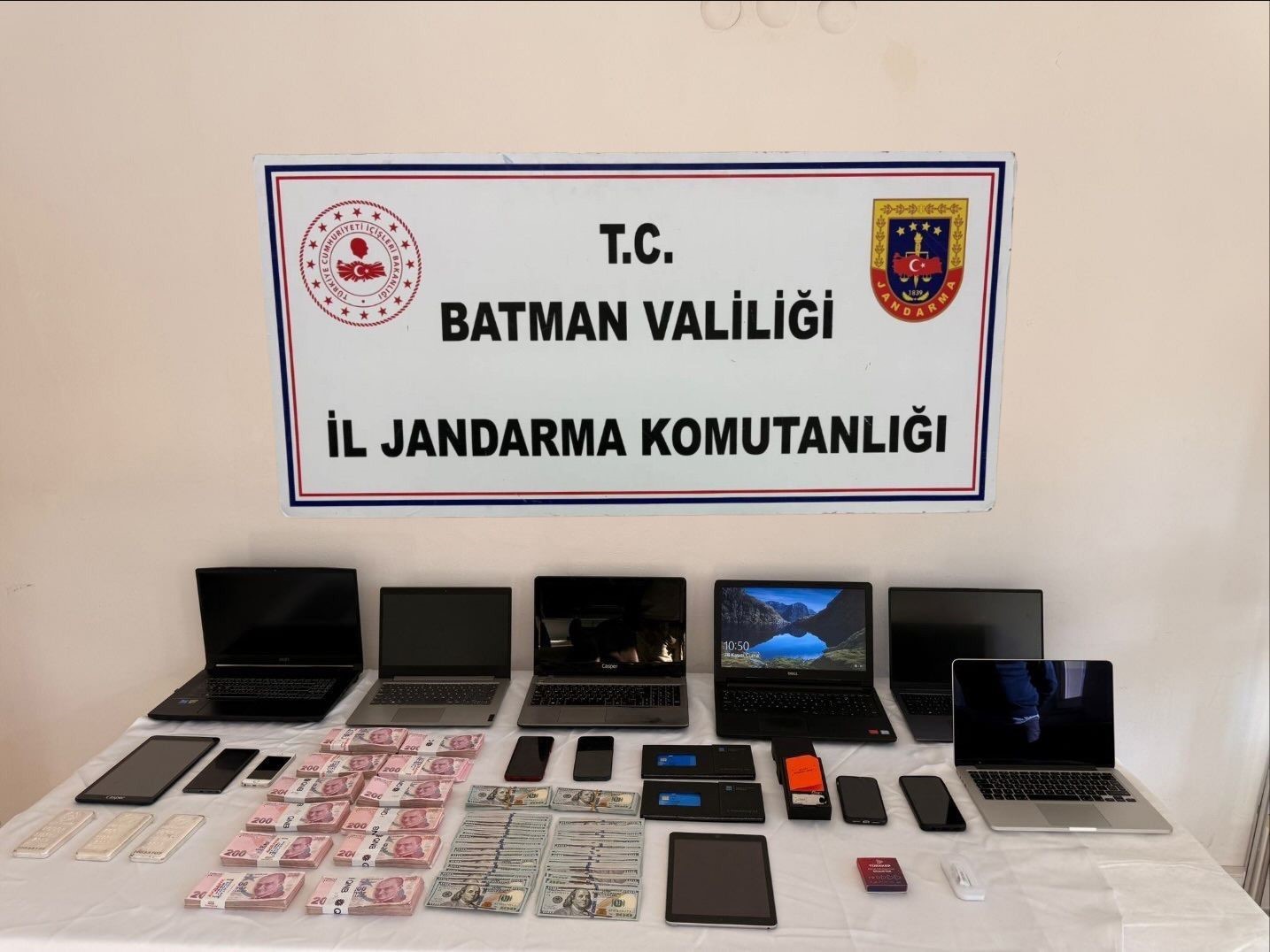 Batman merkezli 23 ilde yasa dışı bahis operasyonu: 27 tutuklama
