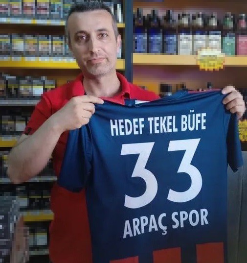 Mersin’de dehşet: Önce anne oğulu ardından büfeciyi öldürdü
