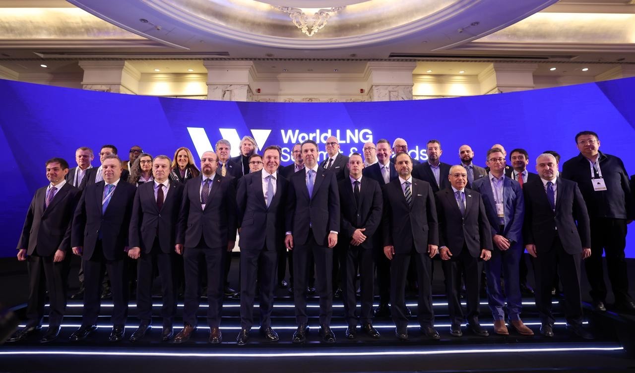 Bakan Bayraktar’dan Avrupa’ya LNG çağrısı: "Bizim depolama tesislerimizde saklayabilirsiniz"