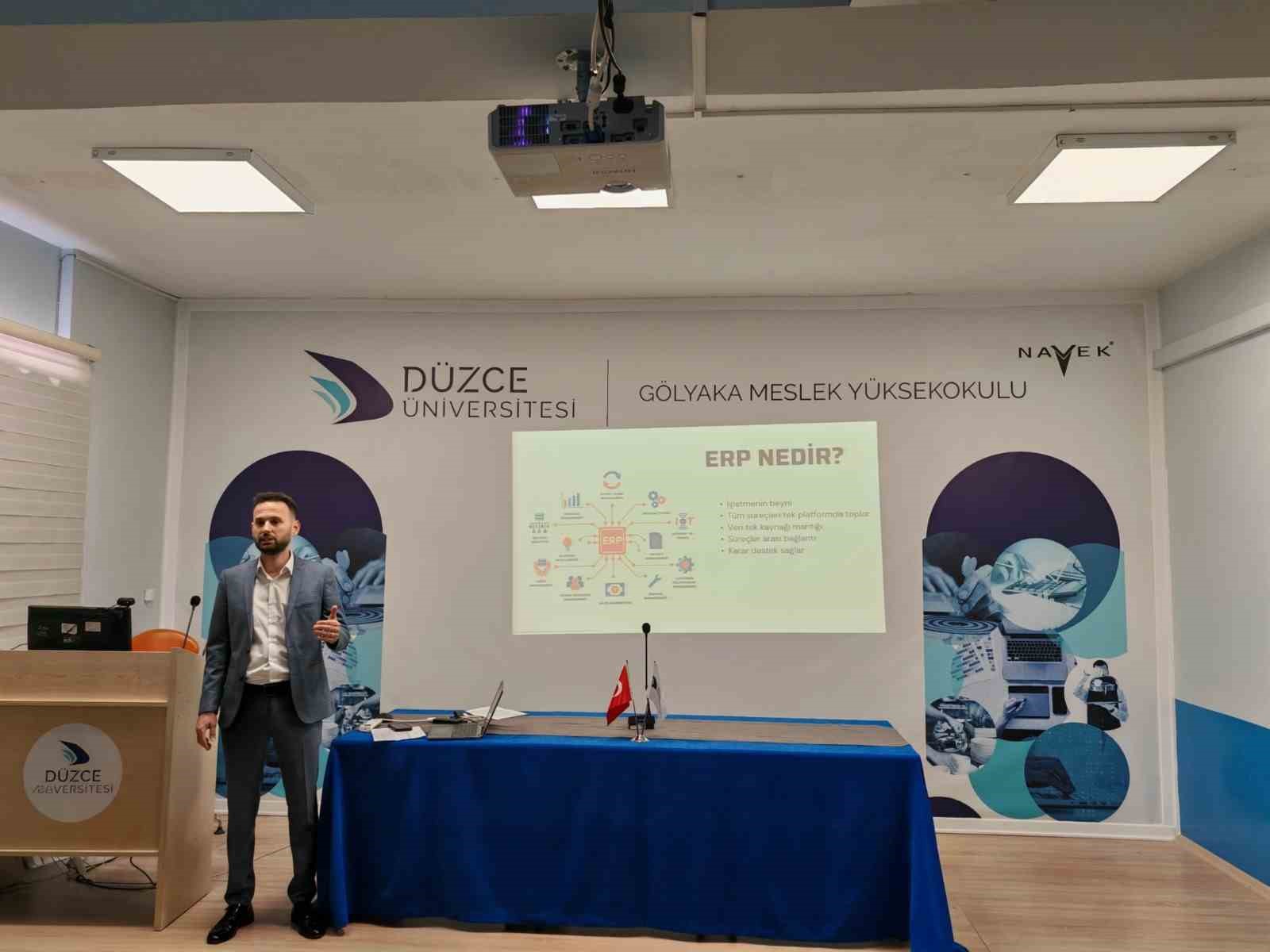 Öğrencilere ERP’yi anlattı