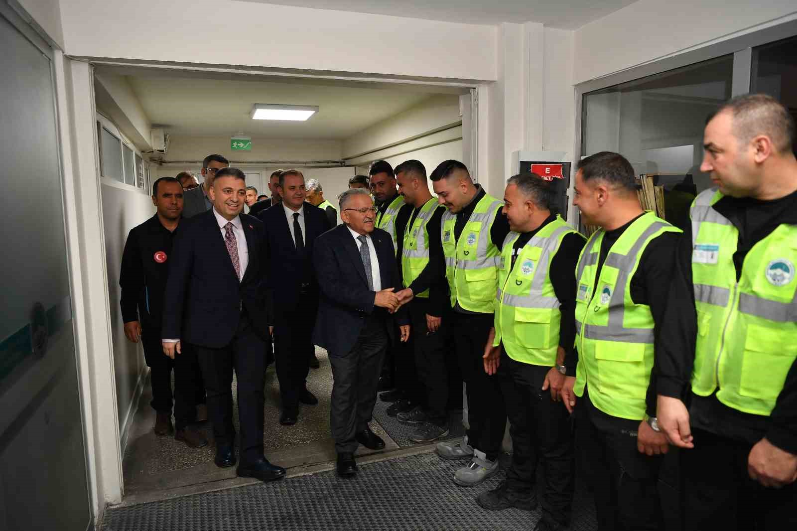 Başkan Büyükkılıç’tan ’teknik’ buluşma