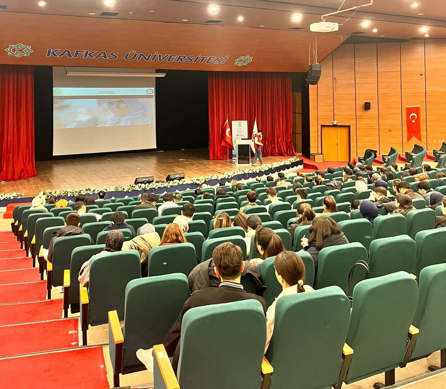 Kars’ta öğrencilere terörle mücadele bilgilendirmesi yapıldı

