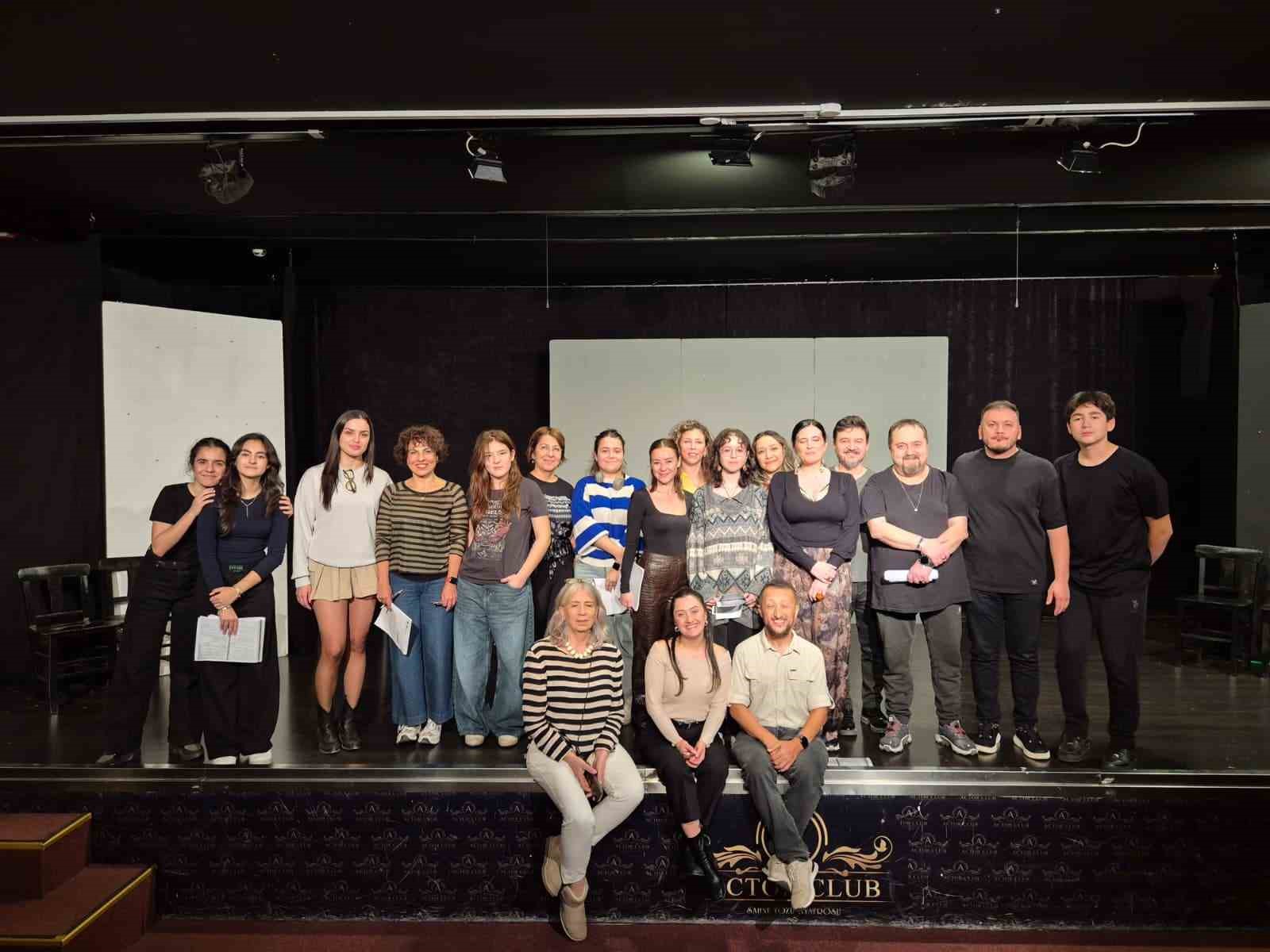 Art Bridge International Workshop Sahne Tozu Tiyatrosu’nda başladı