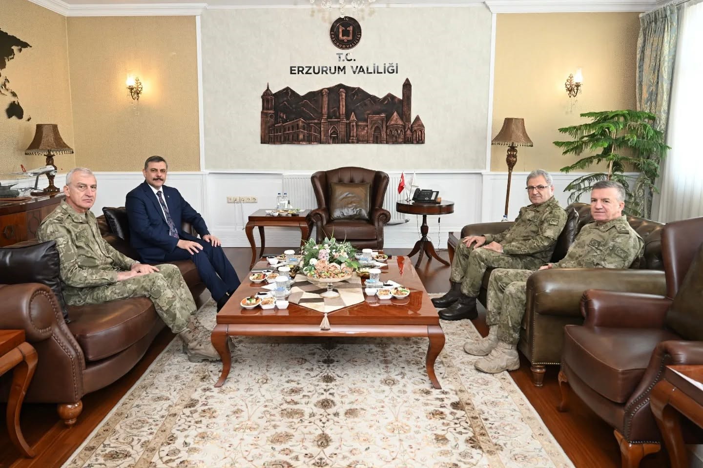 Tokel Paşa Erzurum’da
