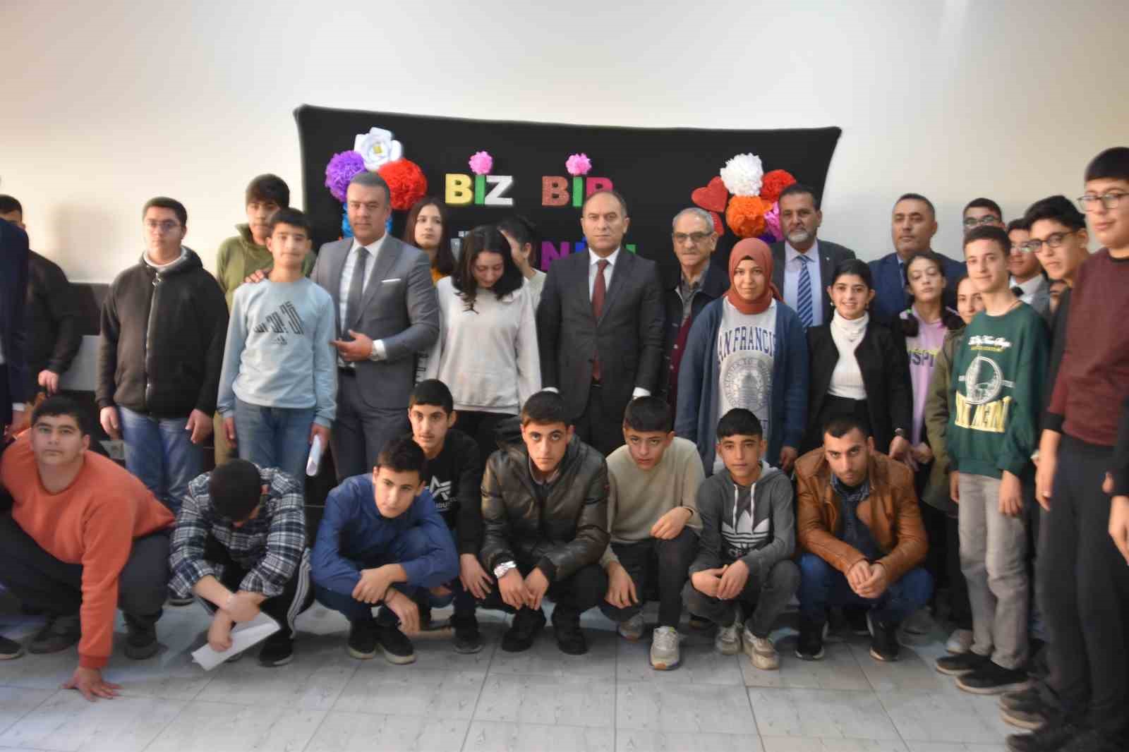 Bitlis’te özel öğrencilerden anlamlı konser
