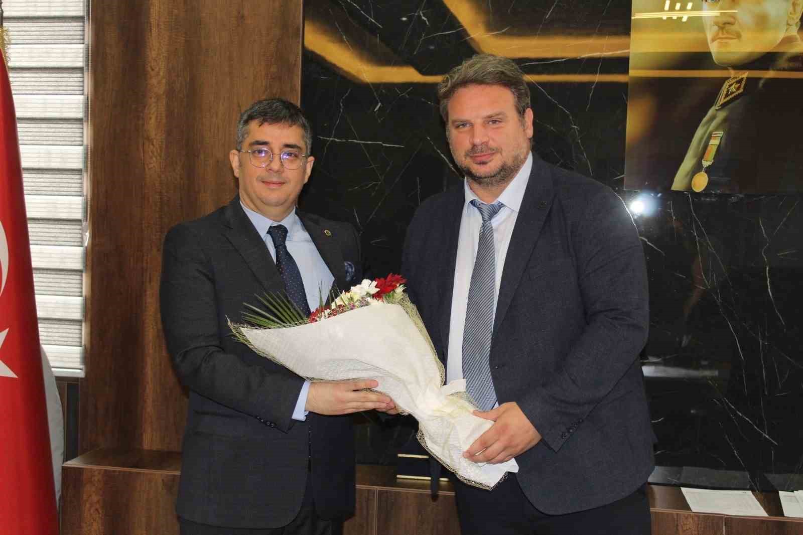 Tatvan Devlet Hastanesi Başhekimliği görevine Sarıçoban getirildi
