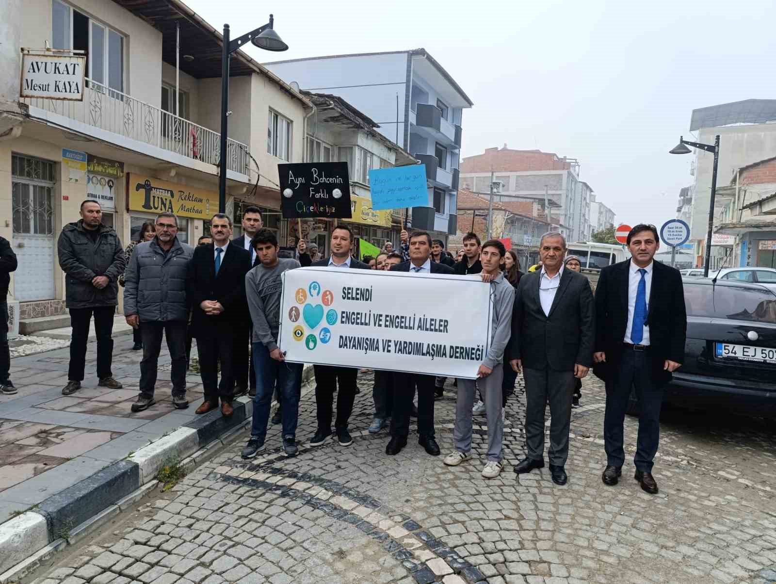 Selendi’de 3 Aralık Dünya Engelliler Günü kutlandı
