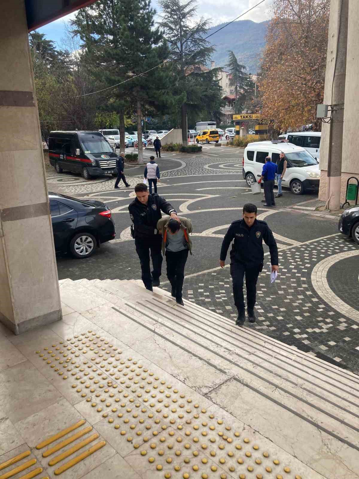 Akşehir’de motosiklet hırsızı tutuklandı