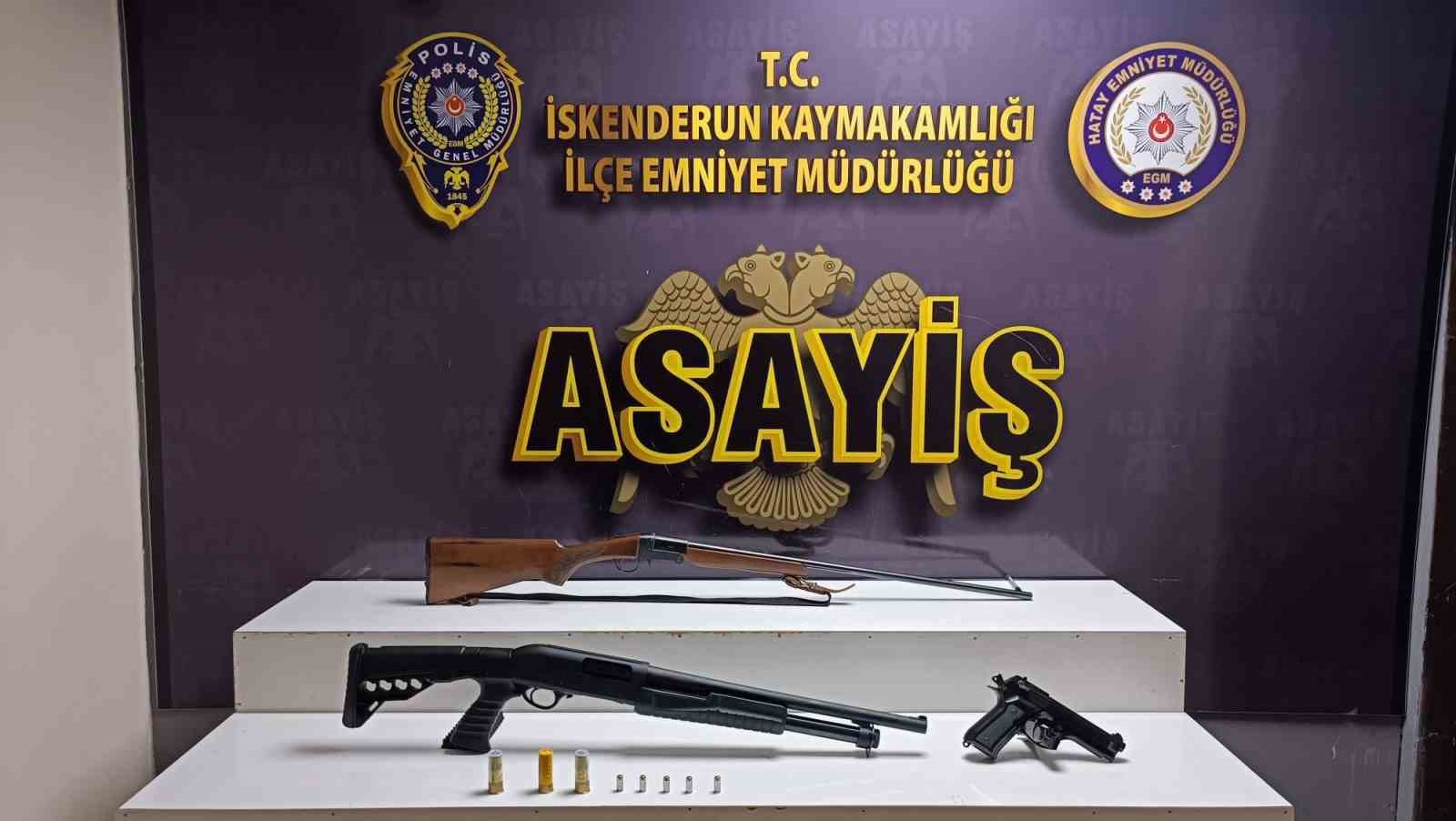 İskenderun&rsquo;da kasten yaralama ve tehdit ş&uuml;phelisi tutuklandı
