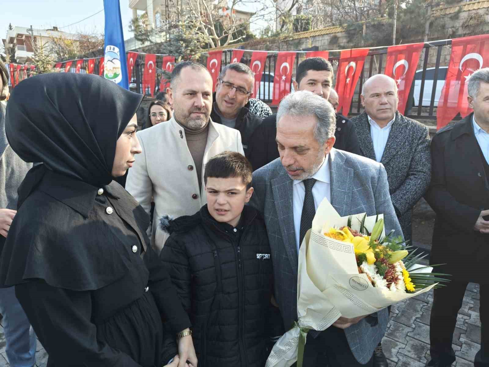 Talas&rsquo;ta &ouml;zel g&uuml;ne &ouml;zel a&ccedil;ılış
