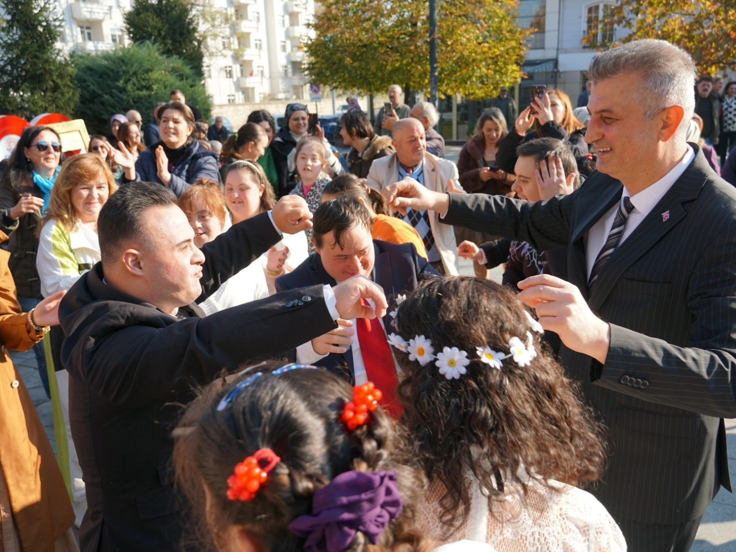Engelliler günü mesajı: "Bir gün değil, her gün beraberiz"