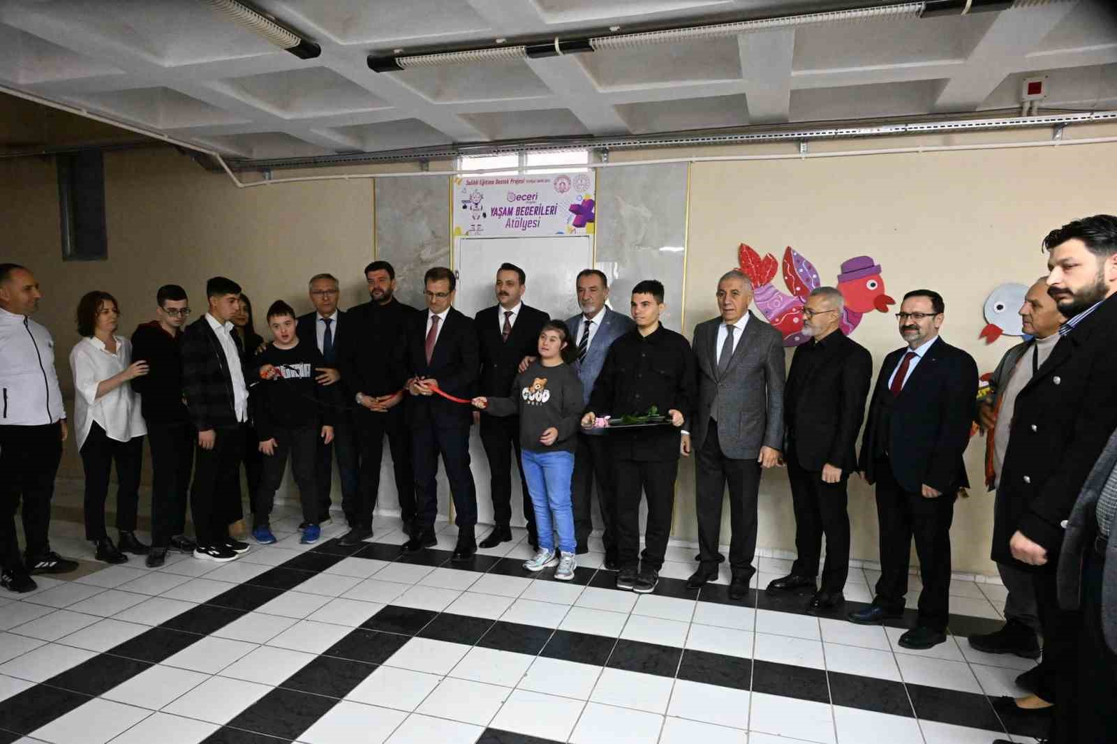 Salihli’de Yaşam Becerileri Atölyesi hizmete girdi