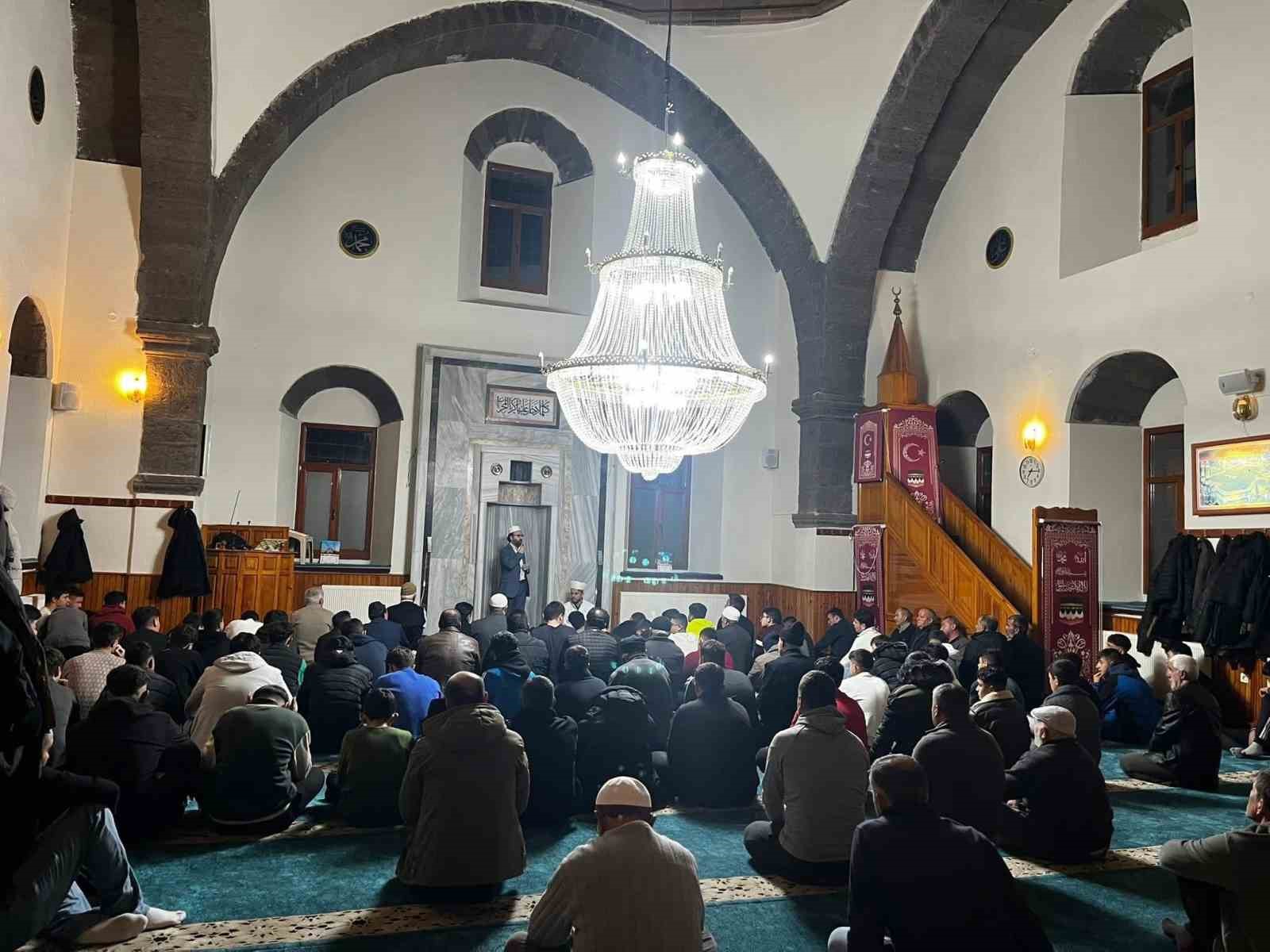 Tomarza İlçe Müftülüğü’nden ‘Gençlik Buluşması’ programı