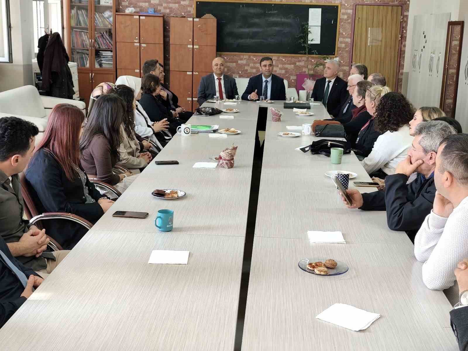 Milli Eğitim Bakanlığının birim amirlerinden Zonguldak ve il&ccedil;elerine saha ziyareti
