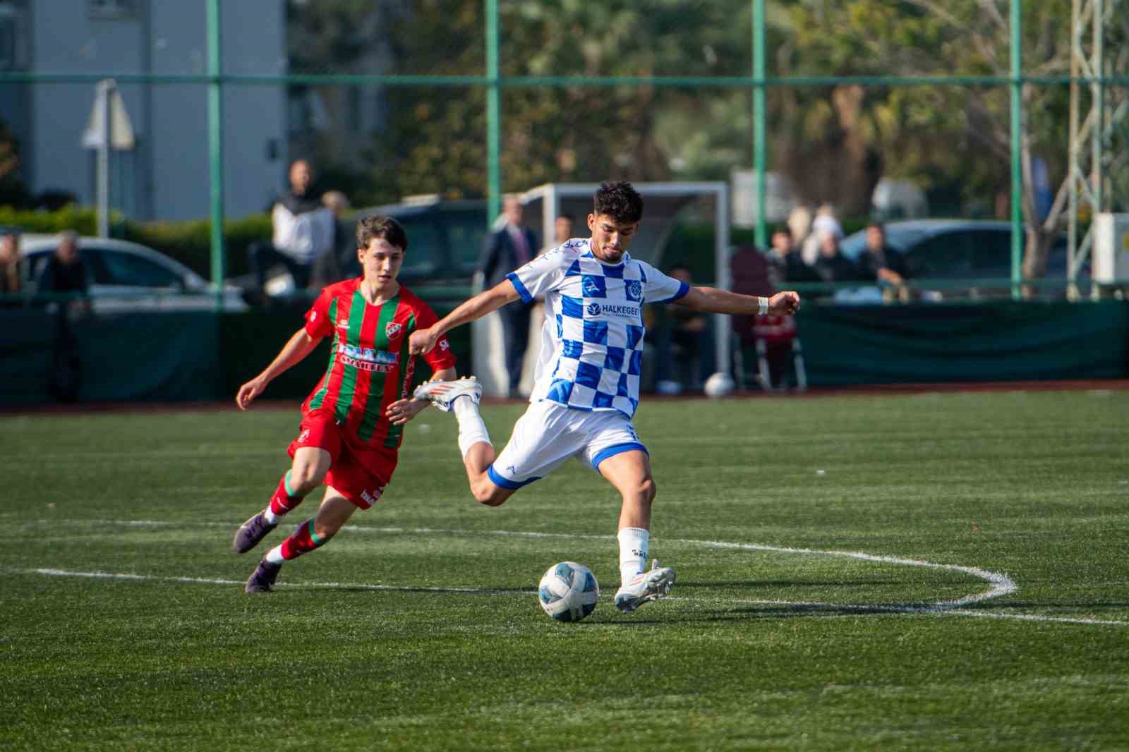 Aydın Büyükşehir, Karşıyaka’yı 2-0’la geçti
