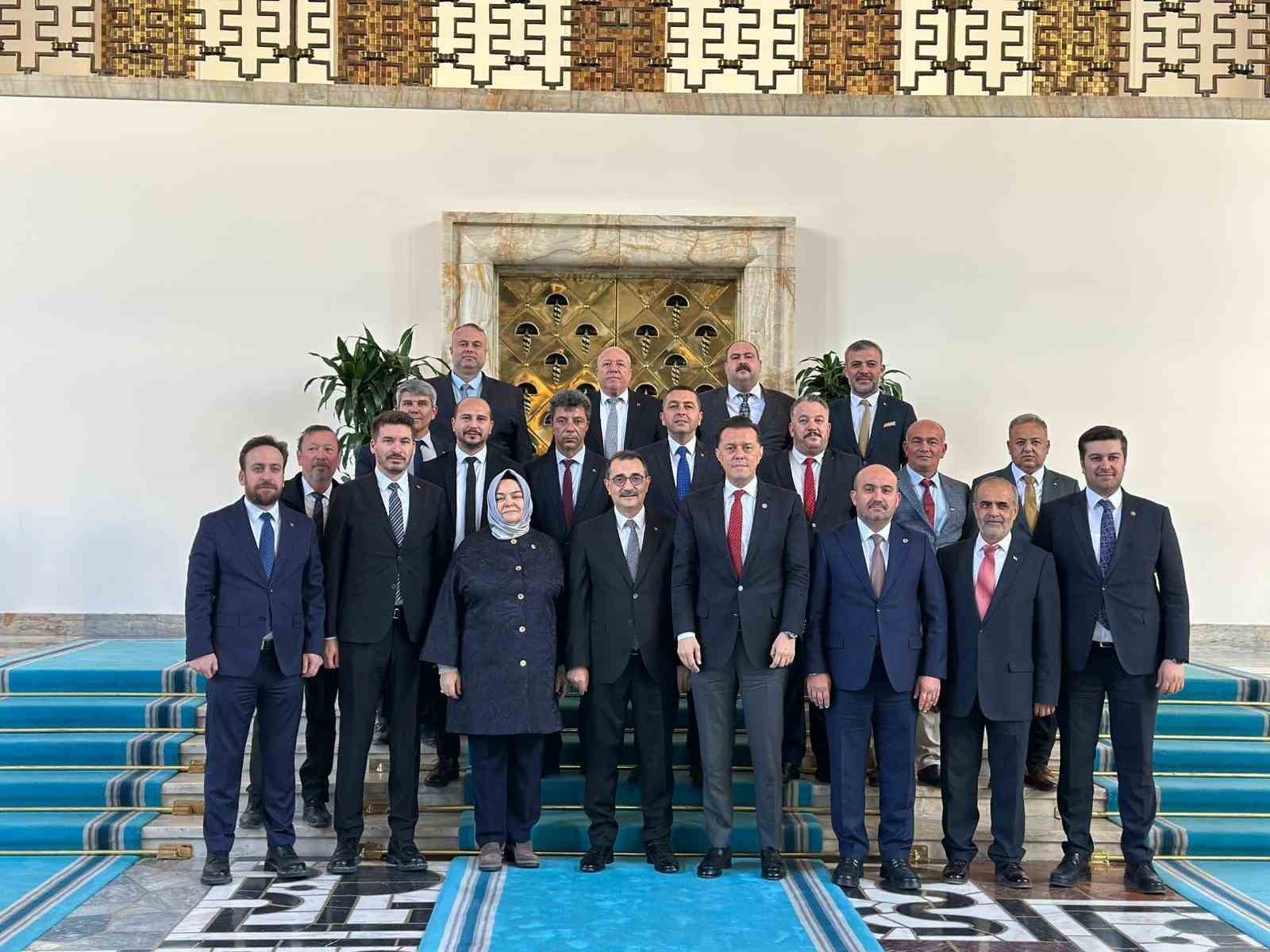 AK Parti Eskişehir Teşkilatı, TBMM’de istişare toplantısı yaptı