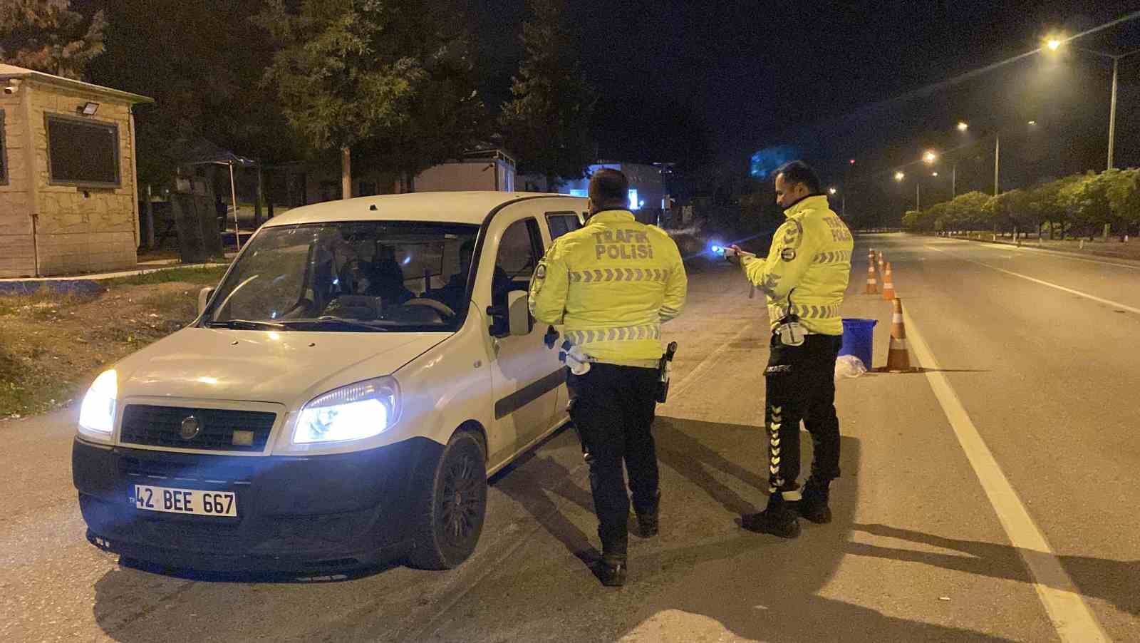 Alkollü otomobil kullanan gencin ehliyetine 6 ay el konuldu
