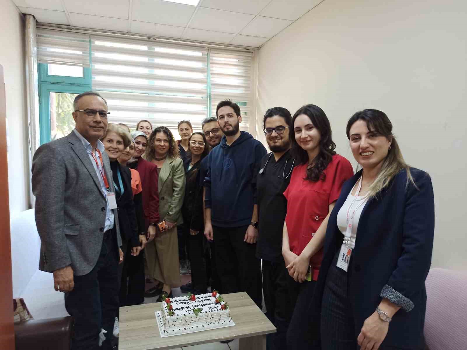 ADH Başhekimi Bozbaş: "Acil sağlık çalışanları görünmez kahramanlardır"