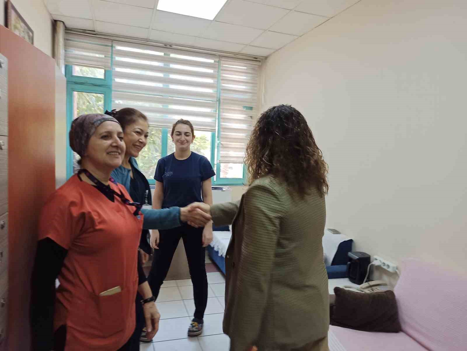 ADH Başhekimi Bozbaş: "Acil sağlık çalışanları görünmez kahramanlardır"
