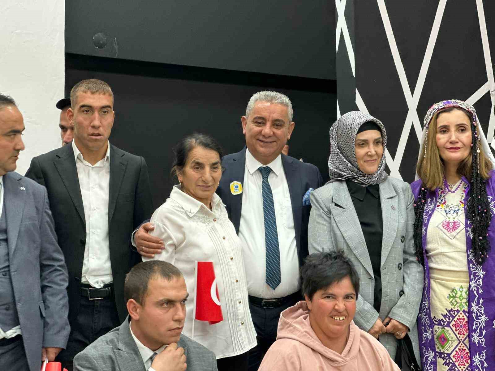 Engelliler Haftası Etkinliği pasta kesimiyle renklendi