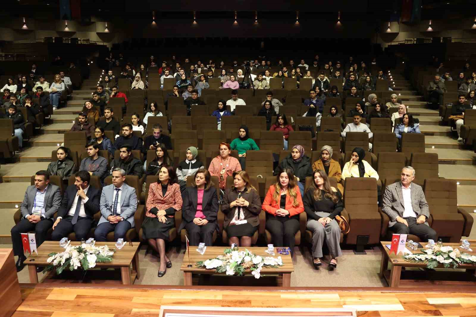 Hasan Kalyoncu Üniversitesi’nde Yapay Zeka Zirvesi gerçekleştirildi