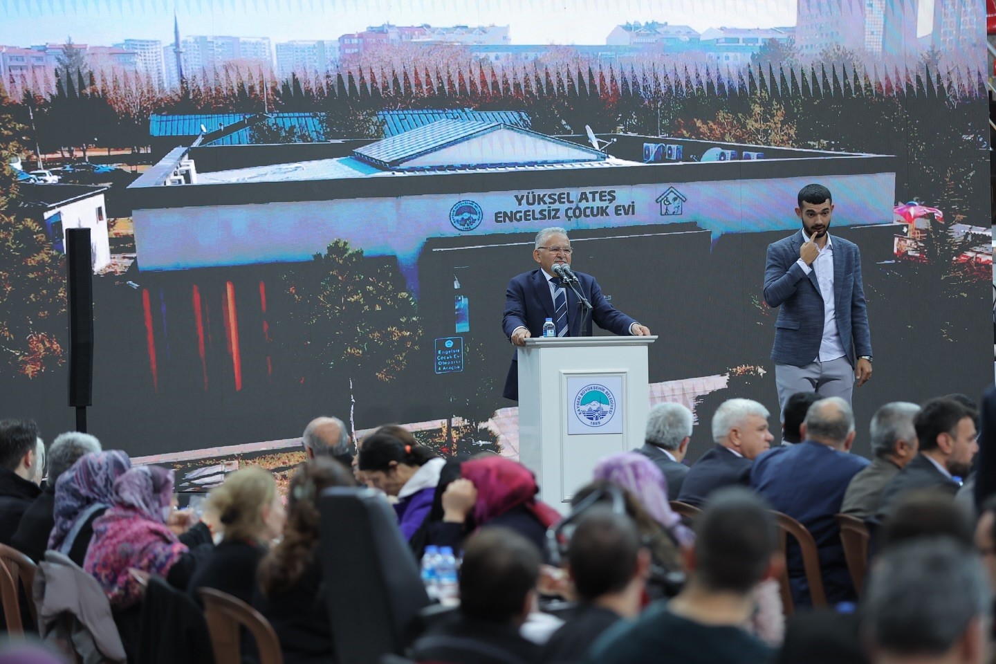 Başkan Büyükkılıç: "Fırsat verilince Türkiye Şampiyonu oluyorlar"