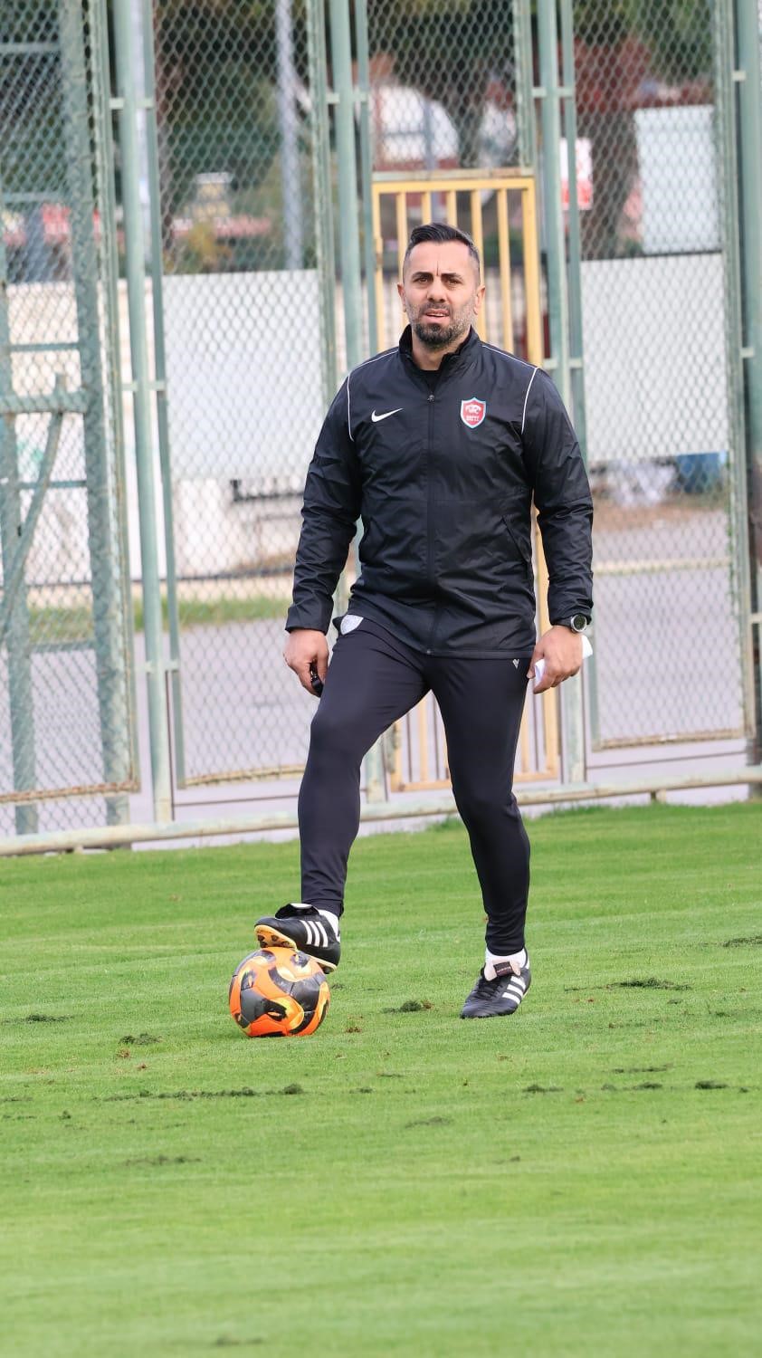 Kepezspor’un yeni teknik direktörü Kerem Şeras’tan taraftara çağrı
