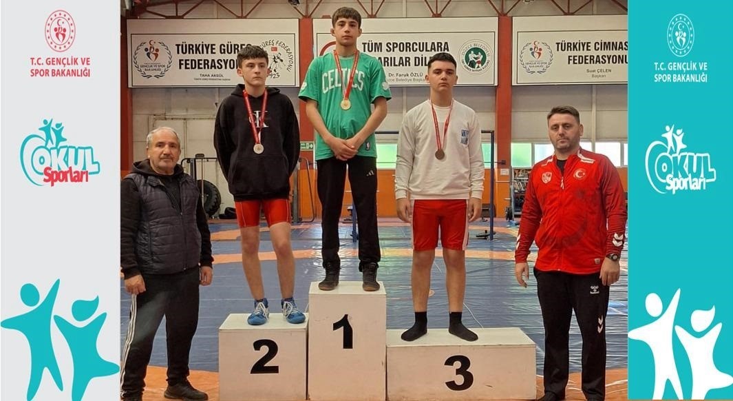 Minderde kıyasıya mücadele edildi