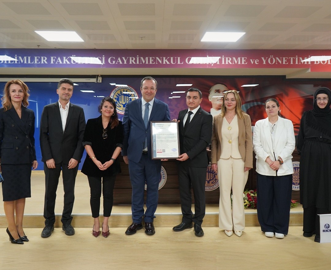 Fırat EDAŞ, Yapay Zeka Yönetim Sistemi akreditasyonunu aldı
