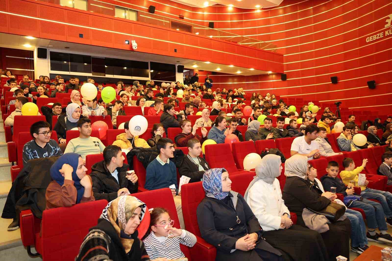 Özel çocukların sinema keyfi