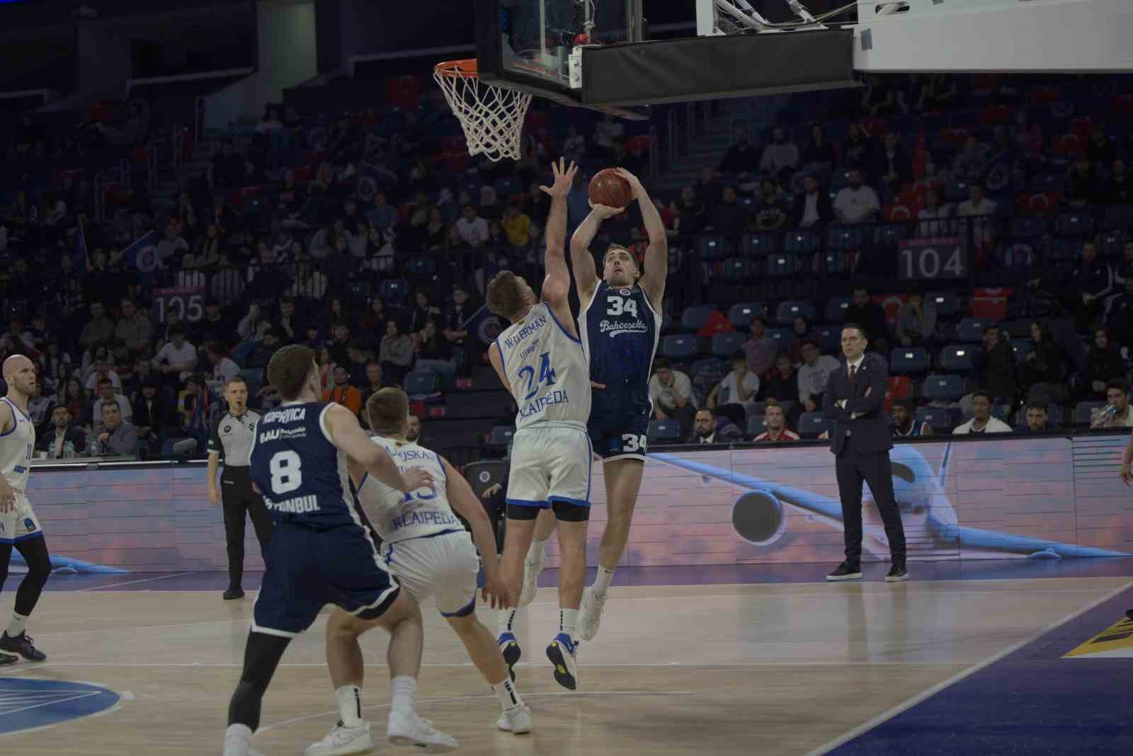 Eurocup: Bahçeşehir Koleji: 85 - Neptunas Klaipeda: 100