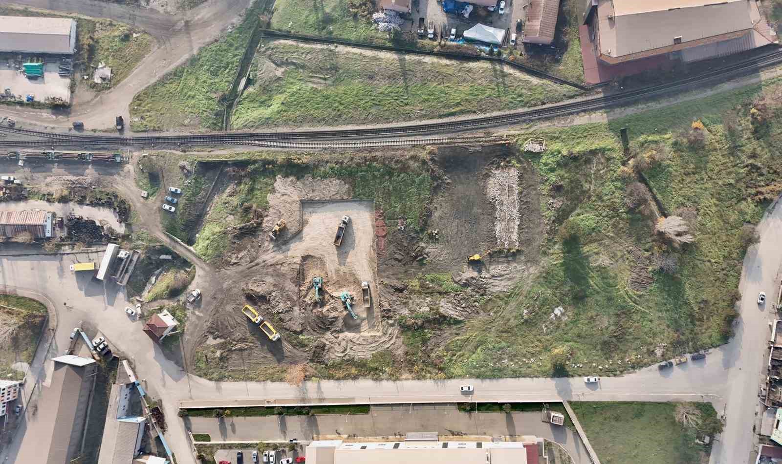 Adalet Sarayı için ilk kazma vuruldu
