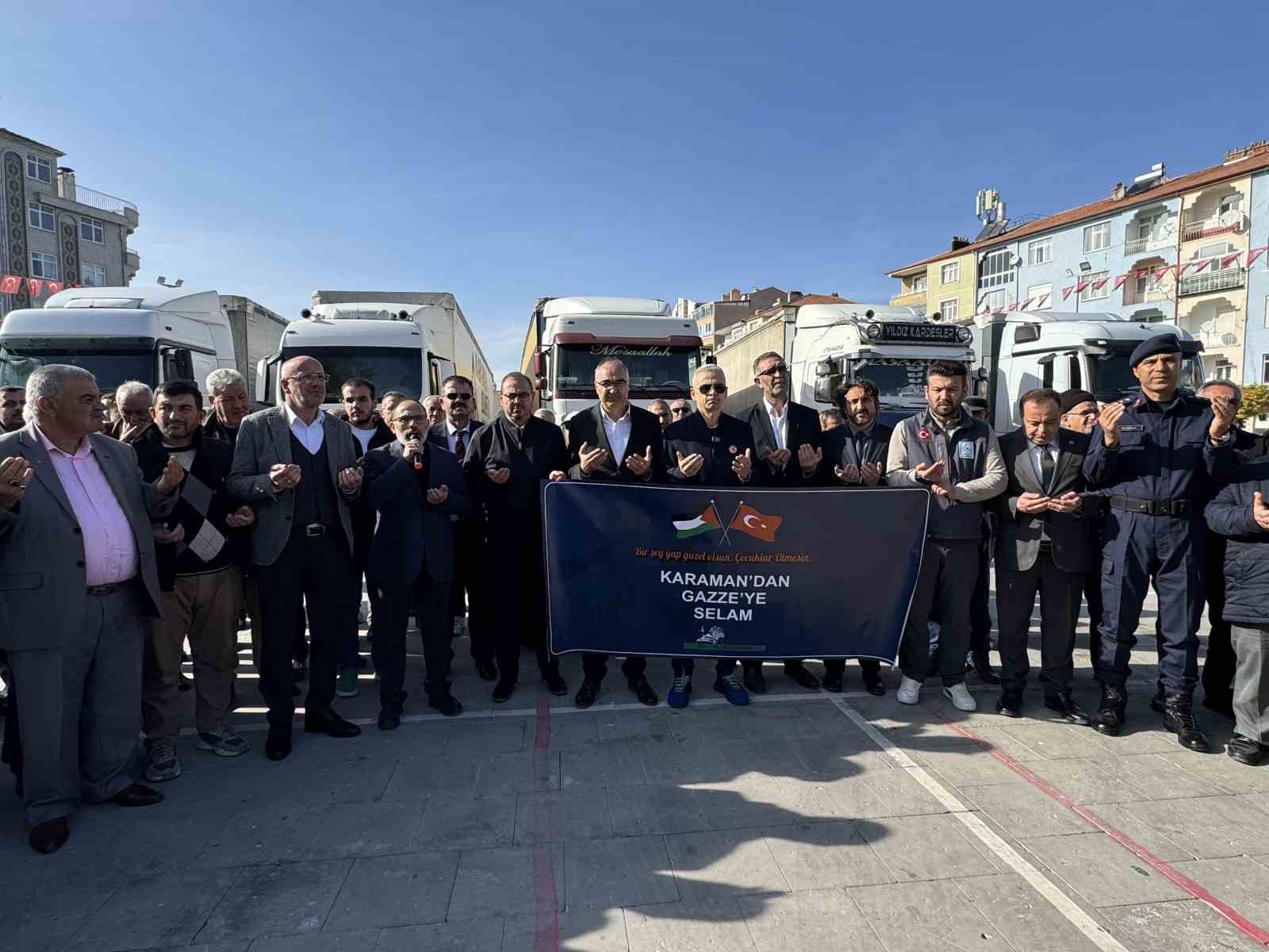 Karaman’dan Gazze’ye 6 yardım tırı dualarla uğurlandı