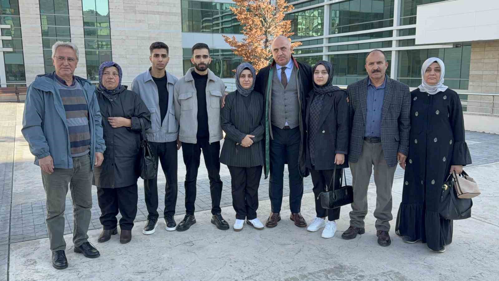 Samsun’da baba ve 2 kızının hayatını kaybettiği akaryakıt istasyonu faciasının davası başladı