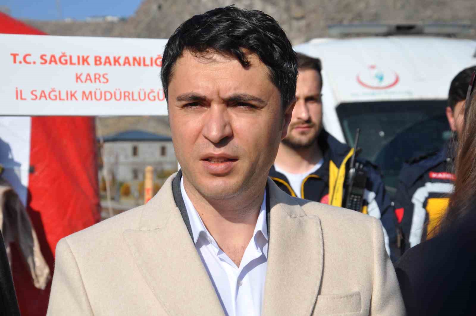 Kars Vali Vekili Aydın Göçer, "Asılsız çağrı yapanlar insanlık suçu işliyor"
