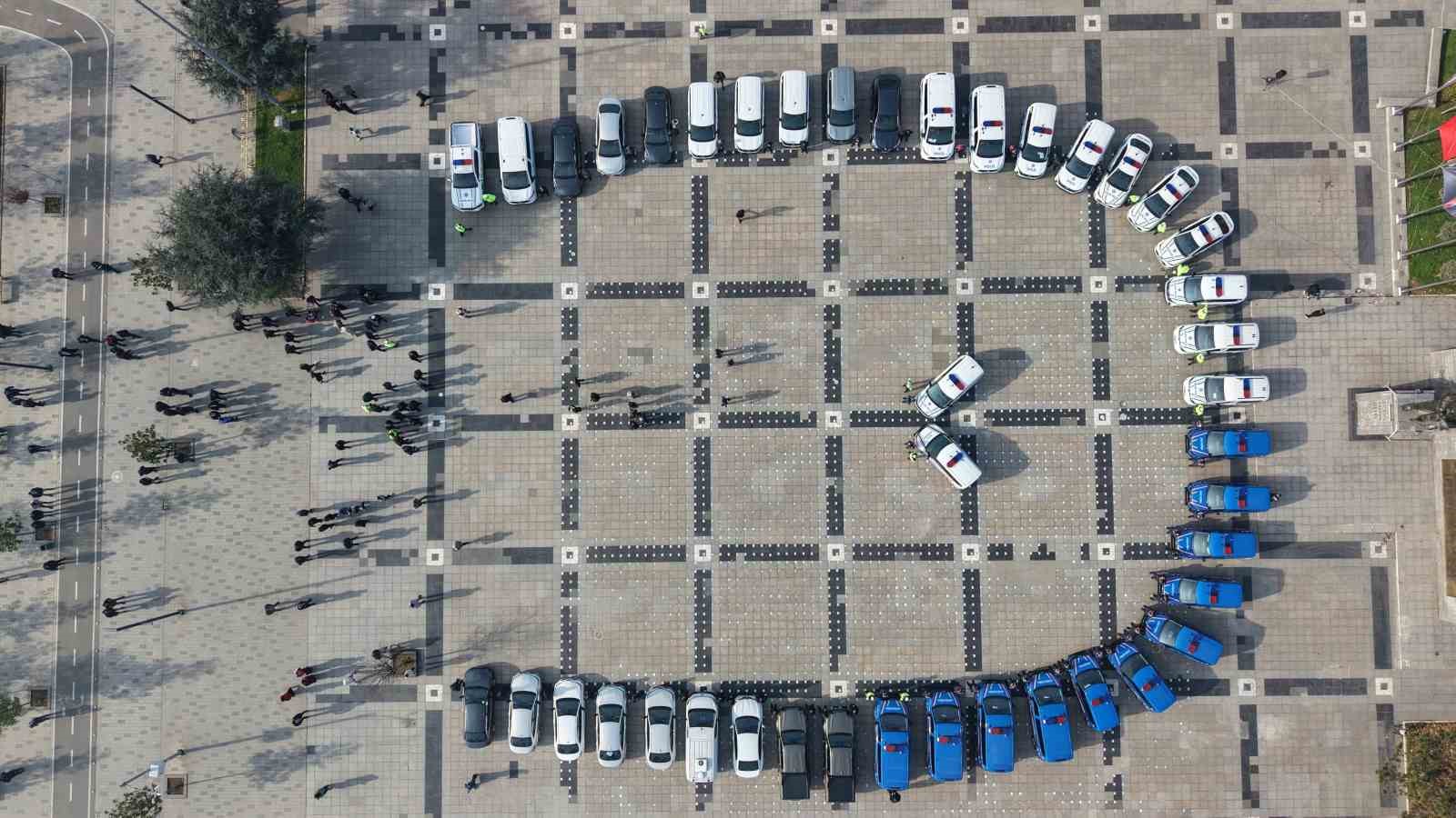 Düzce’de emniyet ve jandarma teşkilatına 44 yeni araç