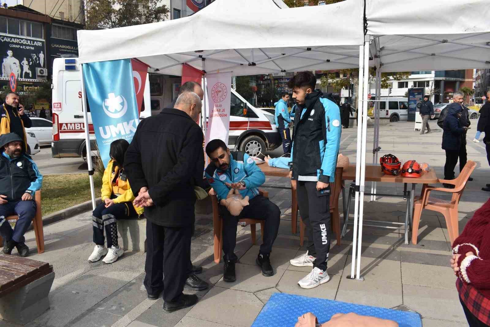 Elazığ’da Acil Sağlık Hizmetleri Haftası etkinlikleri