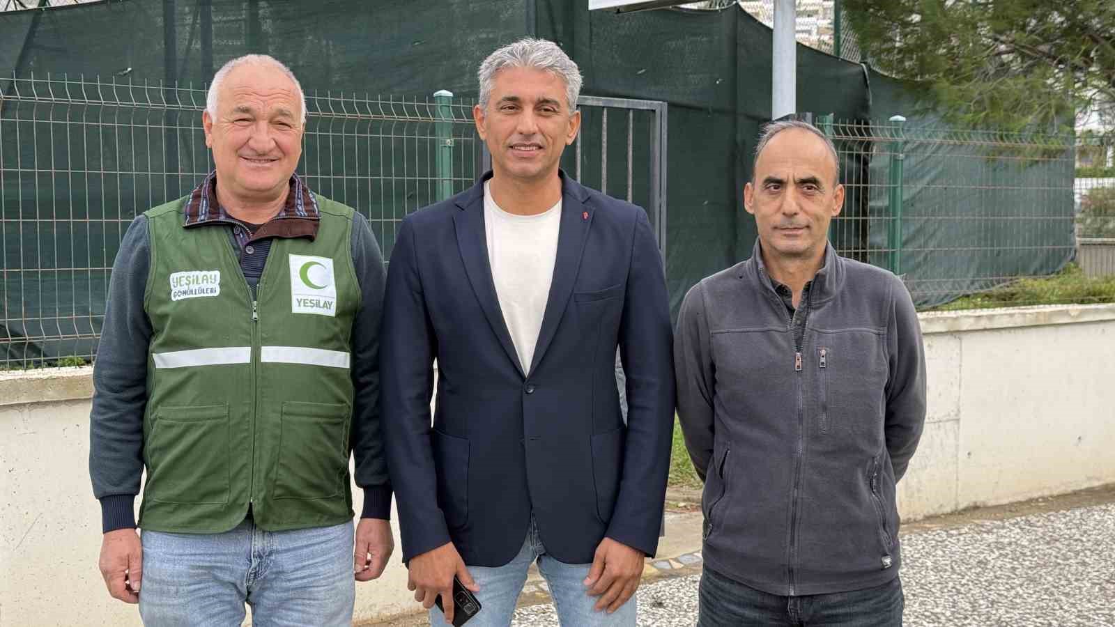 62 yaşında, 25 saatte 102 kilometre yürüdü
