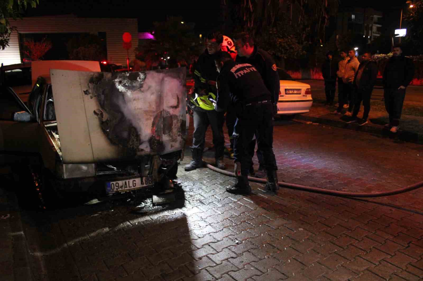 Park halindeki otomobil küle döndü