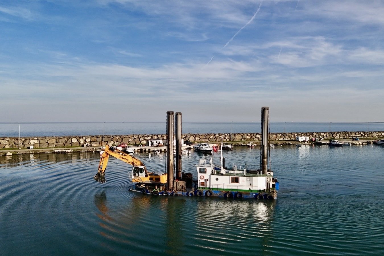 Kurupelit Marina’da deniz temizliği
