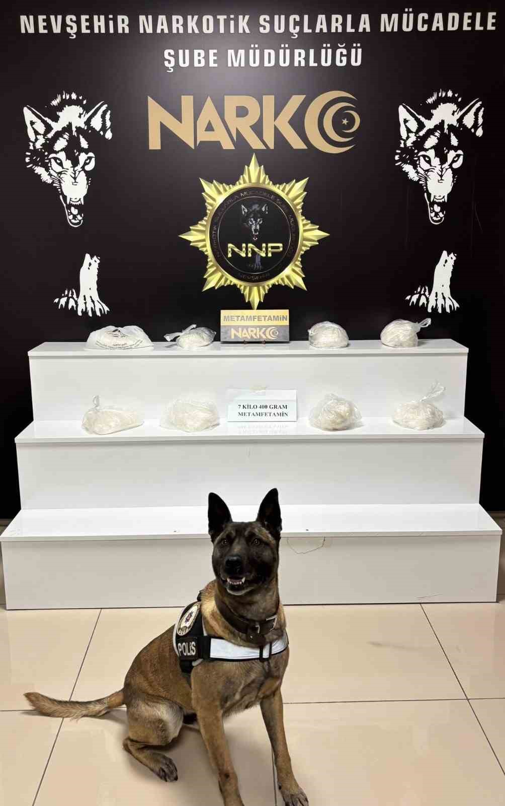 Aracın stepnesinde 7 kilo uyuşturucu çıktı
