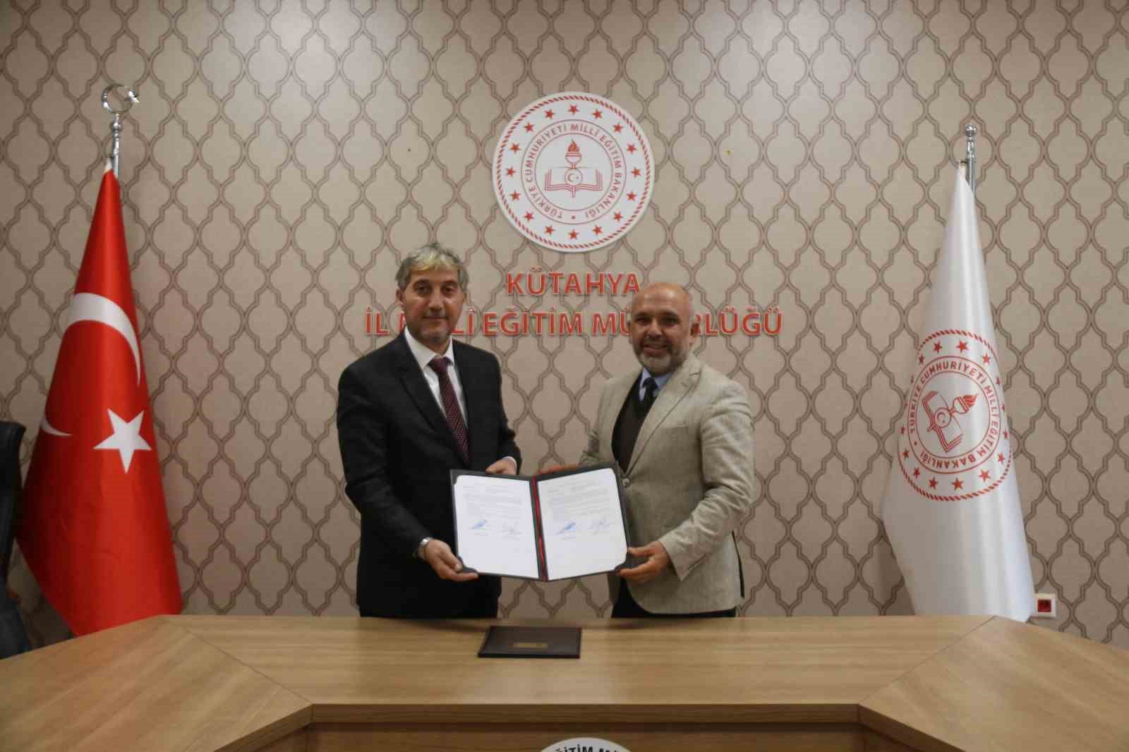 Kütahya MEM ile İl Kültür ve Turizm Müdürlüğü arasında iş birliği protokolü
