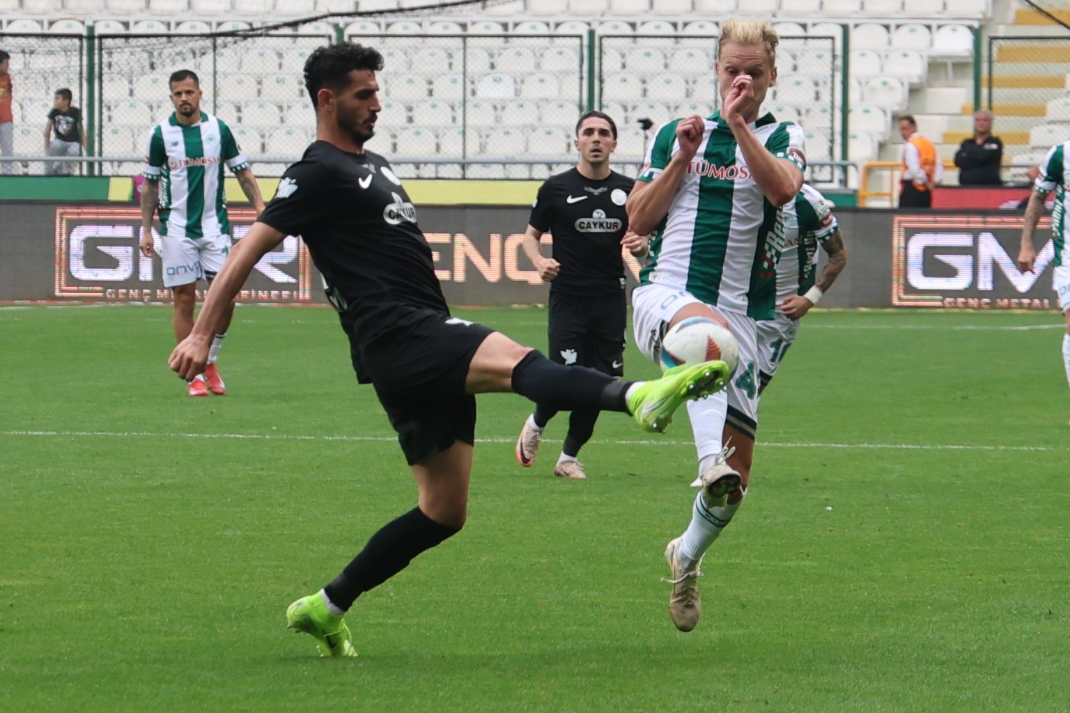 Konyaspor ile Çaykur Rizespor 33. randevuda
