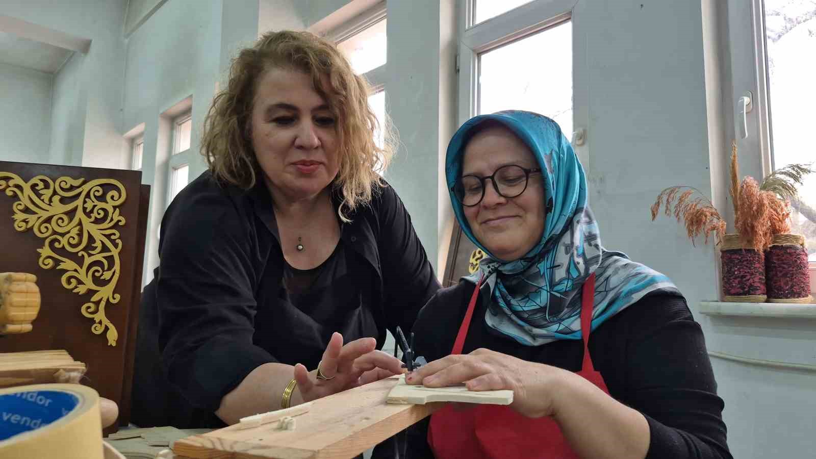 Kadınlara özgüven ve meslek kazandıran kurs: &quot;Eşimden artık harçlık almıyorum&quot;