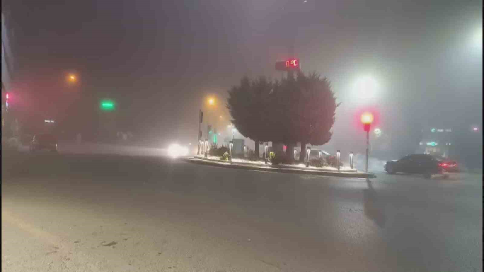 Develi’de yoğun sis etkili oldu