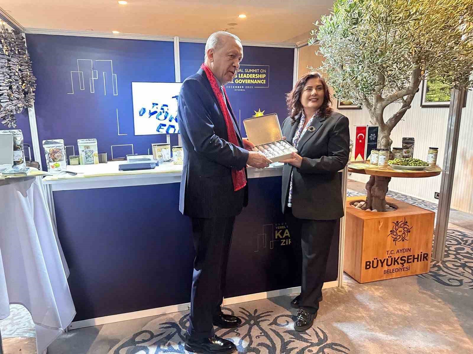Başkan Çerçioğlu’ndan Cumhurbaşkanı Erdoğan’a ’Aydın’ hediyesi
