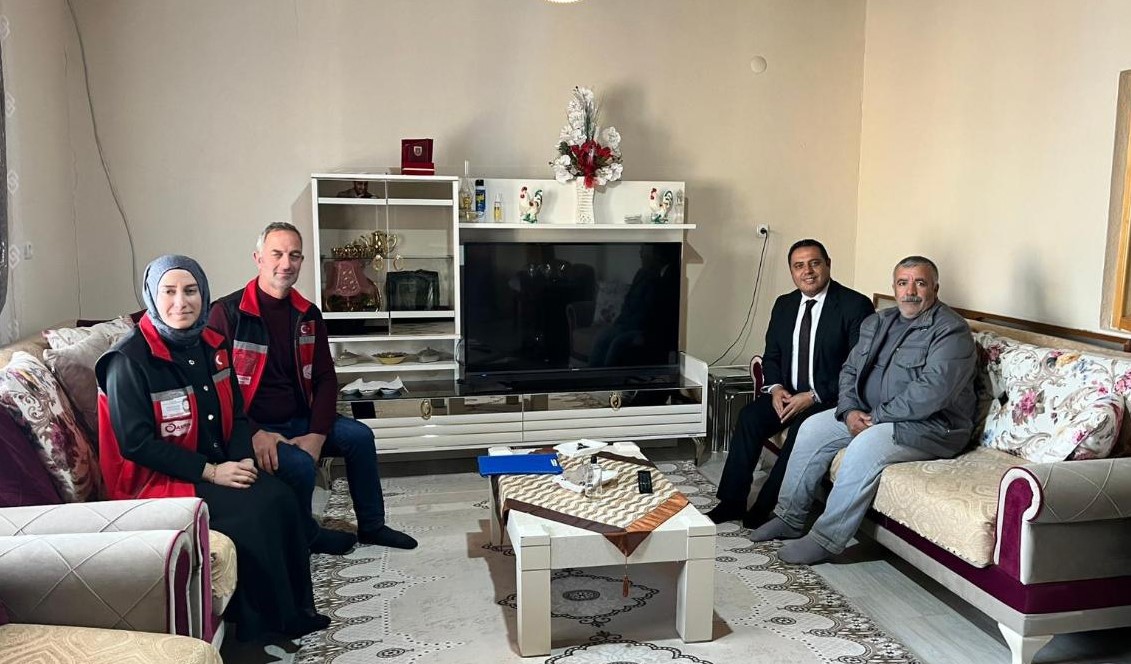 Kağızman&rsquo;da şehit ve gazi aileleri ziyaret edildi
